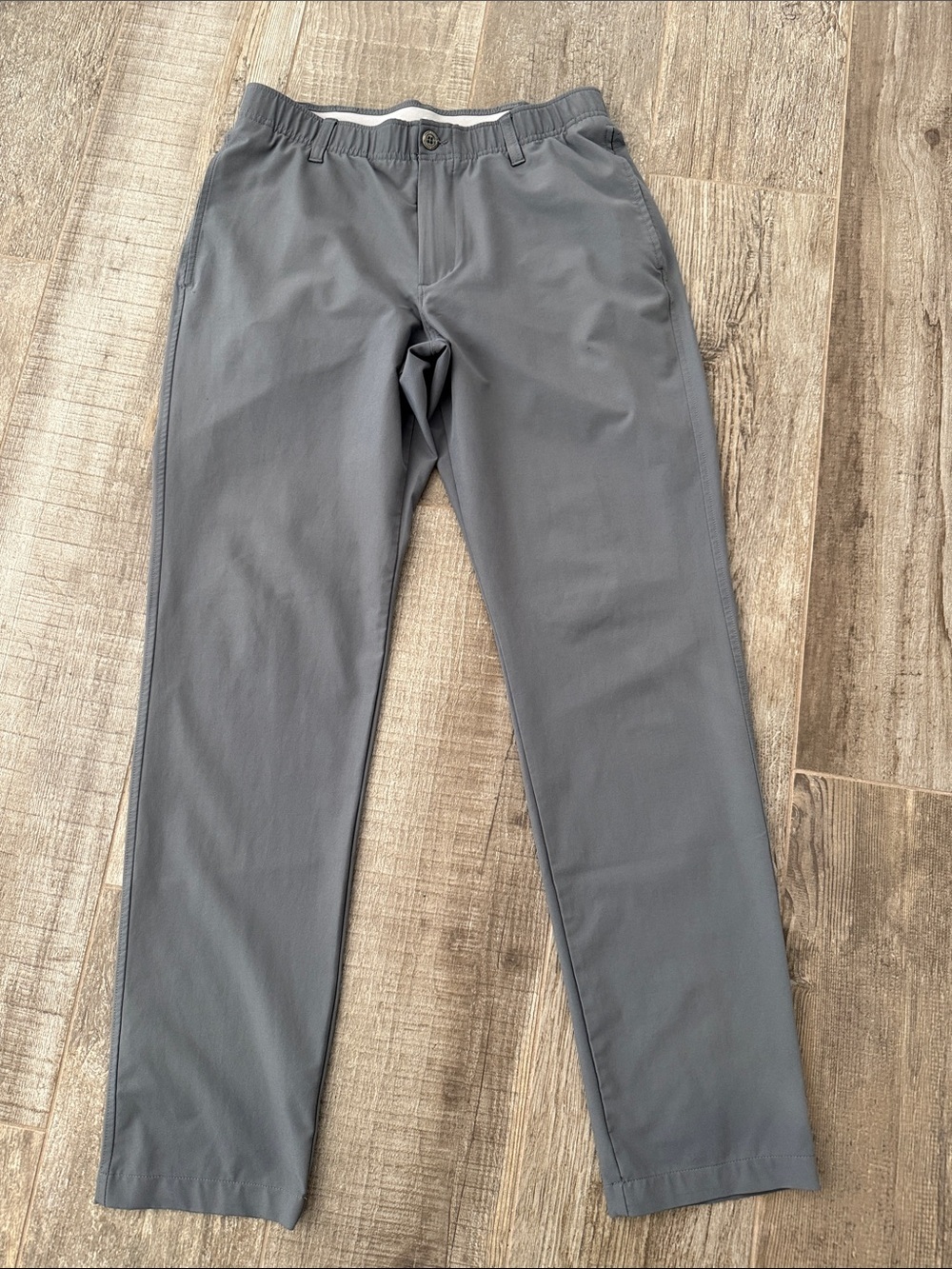 Men's Under Armour Gray Stretch size 34x32